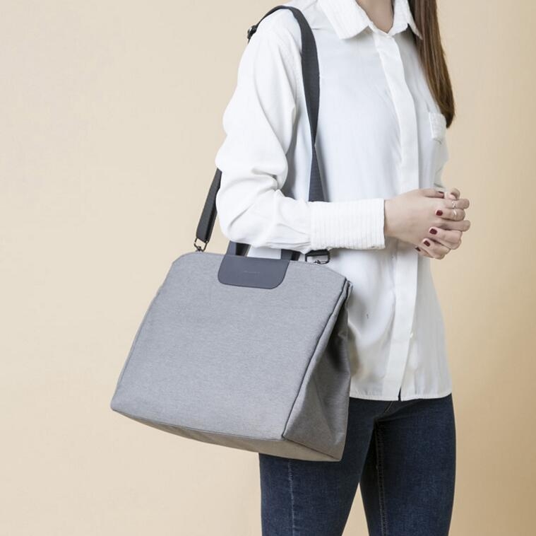 Damska torba za dokumente – korejski stil, profesionalna, velika zapremina, Oxford plat; Materijal: Silk Flower; Stil: ramena/crossbody; Oblik: desni trapez; Otvaranje: poklopac