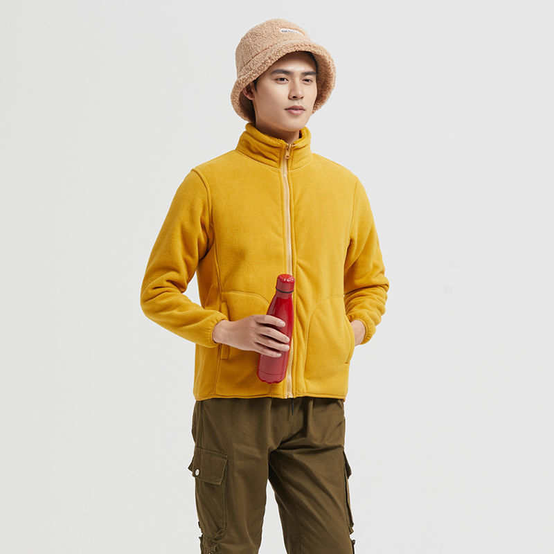 Uniszex téli kétoldalas fleece dzseki, szélvédett, szintetikus rostok keverékéből.