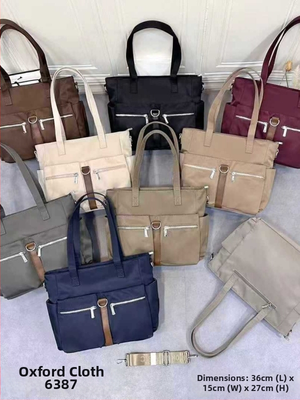 Dámska crossbody taška z Oxford materiálu, vodorovný štvorcový tvar, zipsové zapínanie, dvojité ramenné popruhy, vnútorné vrecká: zipsové vrecko, vrecko na telefón, ID