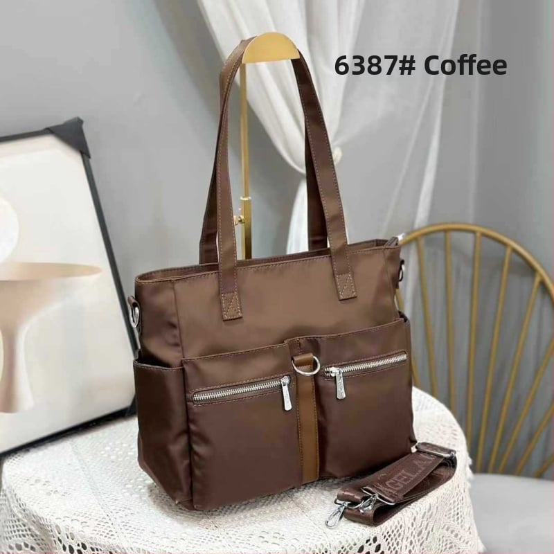 Γυναικεία τσάντα crossbody από Oxford ύφασμα, οριζόντια τετράγωνη μορφή, κλείσιμο με φερμουάρ, διπλό λουρί ώμου, εσωτερικές θήκες: φερμουάρ, θήκη για κινητό και ταυτότητα