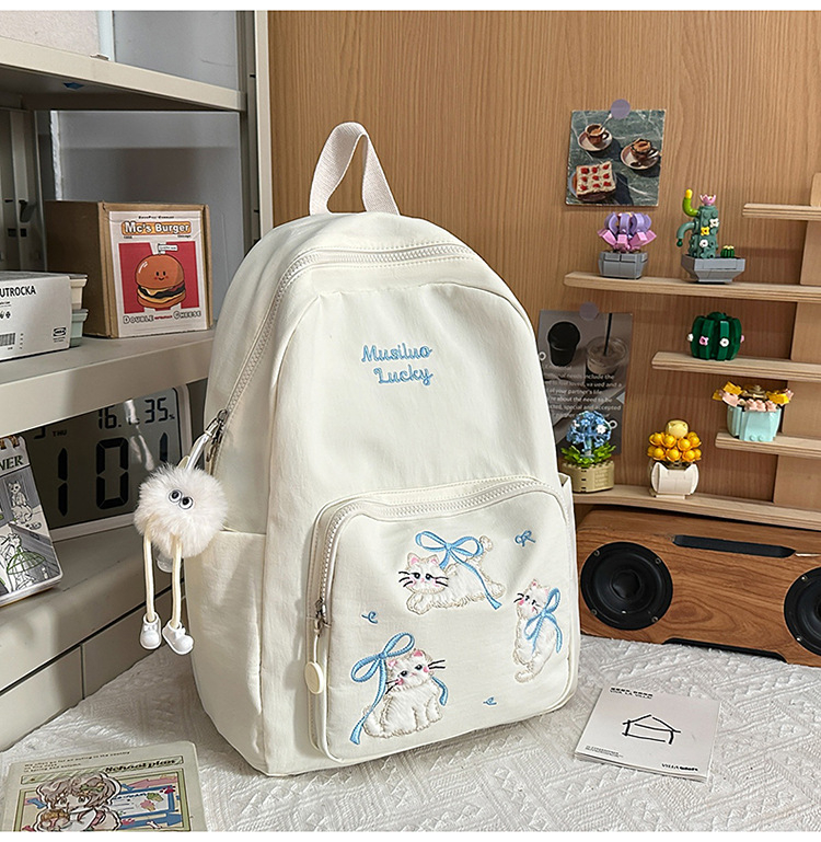 Rucsac din nylon cu motiv brodat de pisicuță, capacitate mare, extensibil cu protecție a coloanei și curele umerare curbate, pentru gimnaziu