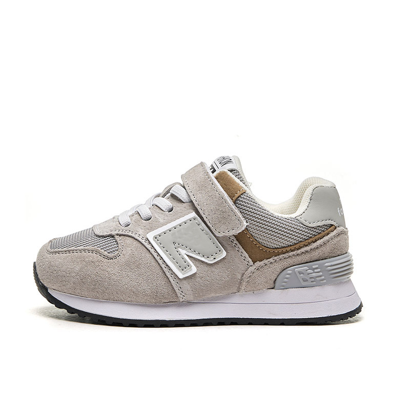 Detské športové tenisky s Velcro zapínaním, zvršok z pravej kože, podrážka z gumy, priedušné a protišmykové