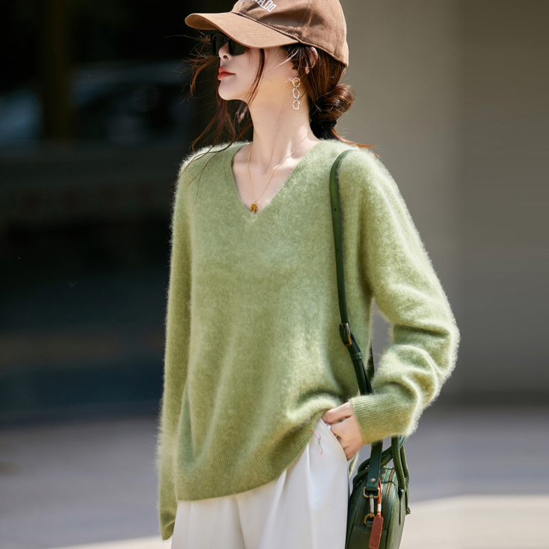 Kapucnis kötött pulóver, laza szabás, gyapjú-kasmír keverék, hosszú ujjú, V-nyakú