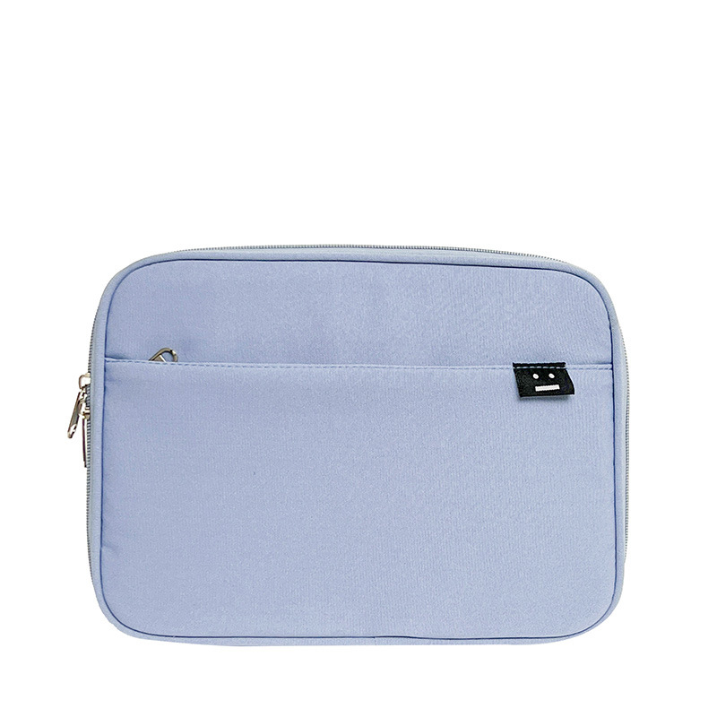 Nylon laptop táska, vízálló, kopásálló, lopás elleni védelem