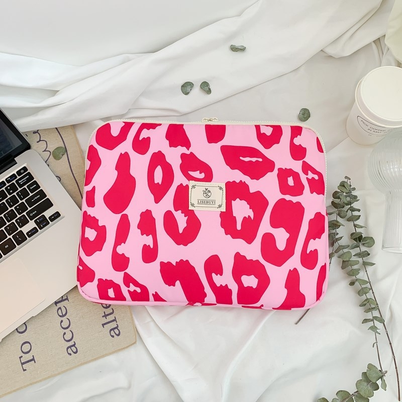 Leopard mintás védőtaszka tabletához és noteszgéphez — kopásálló, poliészter anyag, poliészter bélés, utcai divat stílus