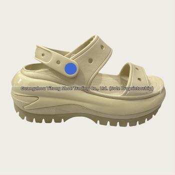 Γυναικείες κλογκς Baotou με διάτρητο πάνω μέρος από EVA, παχιά σόλα πλατφόρμα από EVA, αύξηση ύψους, άνοιξη 2025