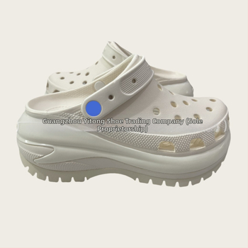 Γυναικείες κλογκς Baotou με διάτρητο πάνω μέρος από EVA, παχιά σόλα πλατφόρμα από EVA, αύξηση ύψους, άνοιξη 2025