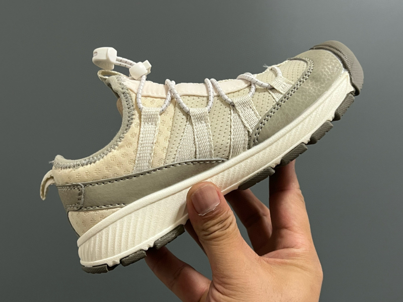 Detské ultra ľahké vonkajšie bežecké topánky – priedušné, protišmykové, gumová podrážka