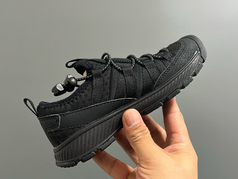 Detské ultra ľahké vonkajšie bežecké topánky – priedušné, protišmykové, gumová podrážka