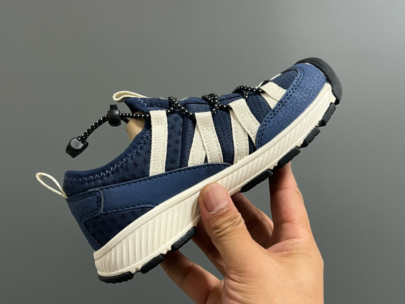 Detské ultra ľahké vonkajšie bežecké topánky – priedušné, protišmykové, gumová podrážka