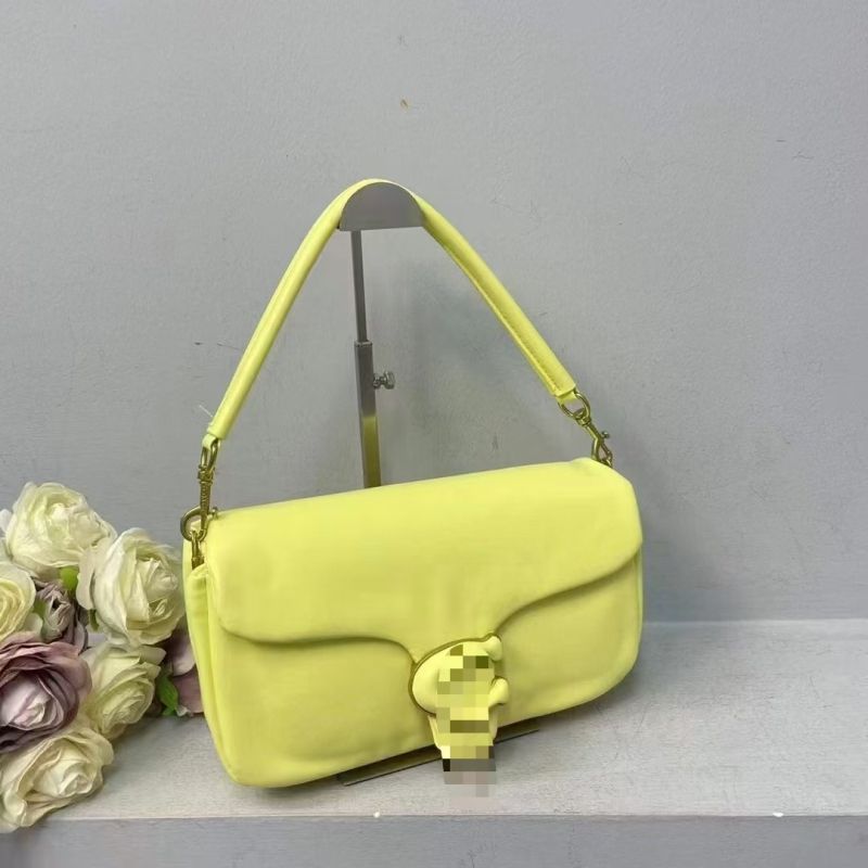 Crossbody torba s poklopcem — mini kvadratnog oblika u oblaku dizajna, PU koža, unutarnja podstava od najlona, zatvaranje šnira i kopčom, unutarnji džepovi: za telefon, za prijenosno računalo