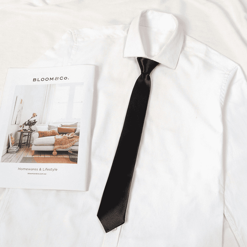 Nyakkendő virág, 90% poliészter, egyszínű minta, uniszex stílus, típus: virág a nyakkendőhöz, csomó szélessége: átlagos (90% poliészter; egyszínű minta; uniszex stílus; típus: virág a nyakkendőhöz; csomó szélessége: átlagos)