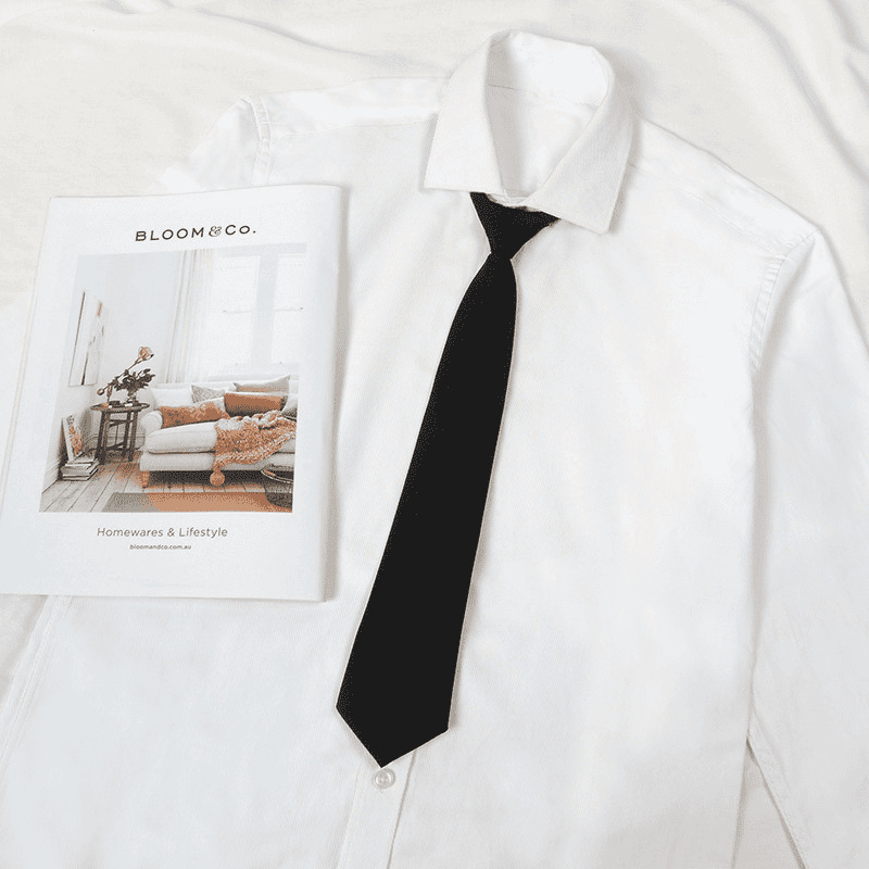 Nyakkendő virág, 90% poliészter, egyszínű minta, uniszex stílus, típus: virág a nyakkendőhöz, csomó szélessége: átlagos (90% poliészter; egyszínű minta; uniszex stílus; típus: virág a nyakkendőhöz; csomó szélessége: átlagos)