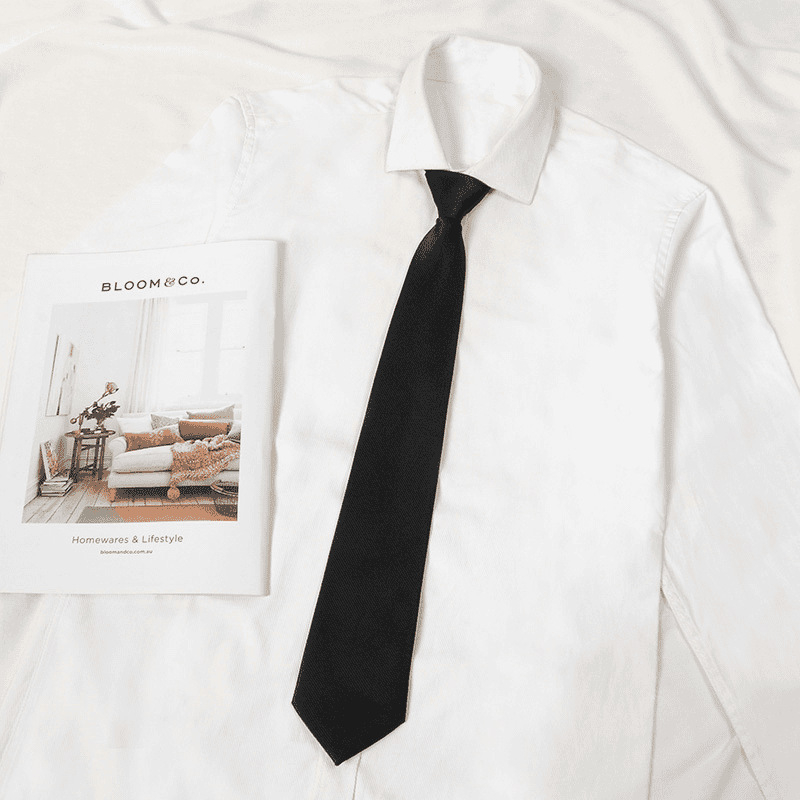 Nyakkendő virág, 90% poliészter, egyszínű minta, uniszex stílus, típus: virág a nyakkendőhöz, csomó szélessége: átlagos (90% poliészter; egyszínű minta; uniszex stílus; típus: virág a nyakkendőhöz; csomó szélessége: átlagos)