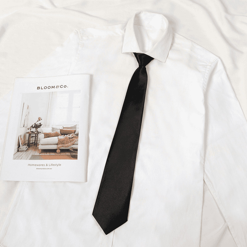 Nyakkendő virág, 90% poliészter, egyszínű minta, uniszex stílus, típus: virág a nyakkendőhöz, csomó szélessége: átlagos (90% poliészter; egyszínű minta; uniszex stílus; típus: virág a nyakkendőhöz; csomó szélessége: átlagos)