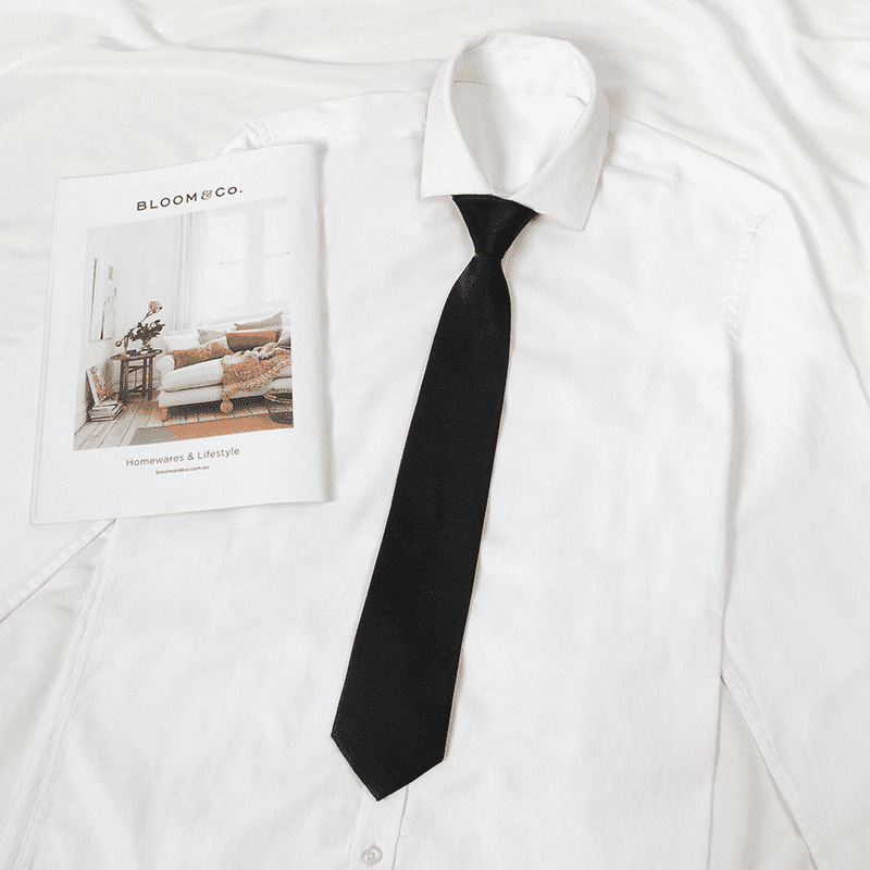 Nyakkendő virág, 90% poliészter, egyszínű minta, uniszex stílus, típus: virág a nyakkendőhöz, csomó szélessége: átlagos (90% poliészter; egyszínű minta; uniszex stílus; típus: virág a nyakkendőhöz; csomó szélessége: átlagos)