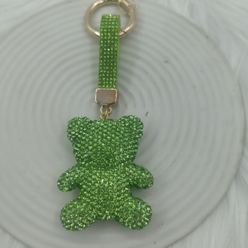 Csillogó ülő maci kulcstartó – aranyos autós kulcstartó, kulcskarikás, koreai stílus