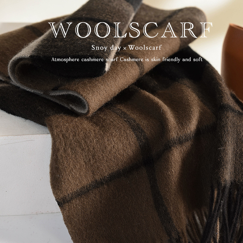 Шал – 100% вълна, ресни, warp тъкане, поддържа топлината, есен 2025