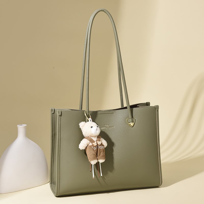 PU bőr tote táska, városi minimalist stílus, vízszintes négyzet alakú forma, cipzáras nyitás, belső cipzáras zseb