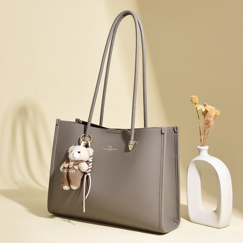 PU bőr tote táska, városi minimalist stílus, vízszintes négyzet alakú forma, cipzáras nyitás, belső cipzáras zseb