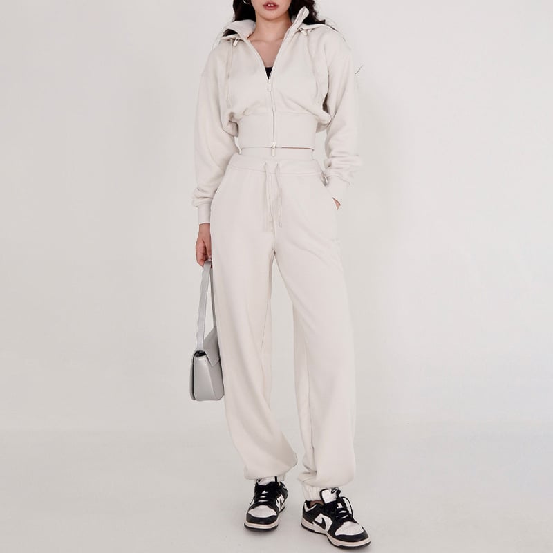 Női téli sportos dzseki kapucnival, levehető állógalléros, hosszú ujjú, pamut‑poliészter keverékből készült