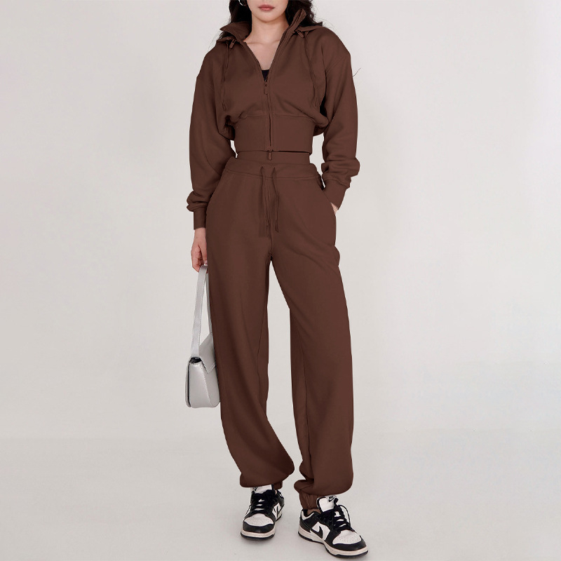 Női téli sportos dzseki kapucnival, levehető állógalléros, hosszú ujjú, pamut‑poliészter keverékből készült