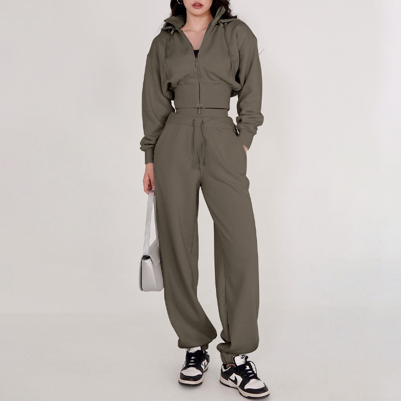 Női téli sportos dzseki kapucnival, levehető állógalléros, hosszú ujjú, pamut‑poliészter keverékből készült