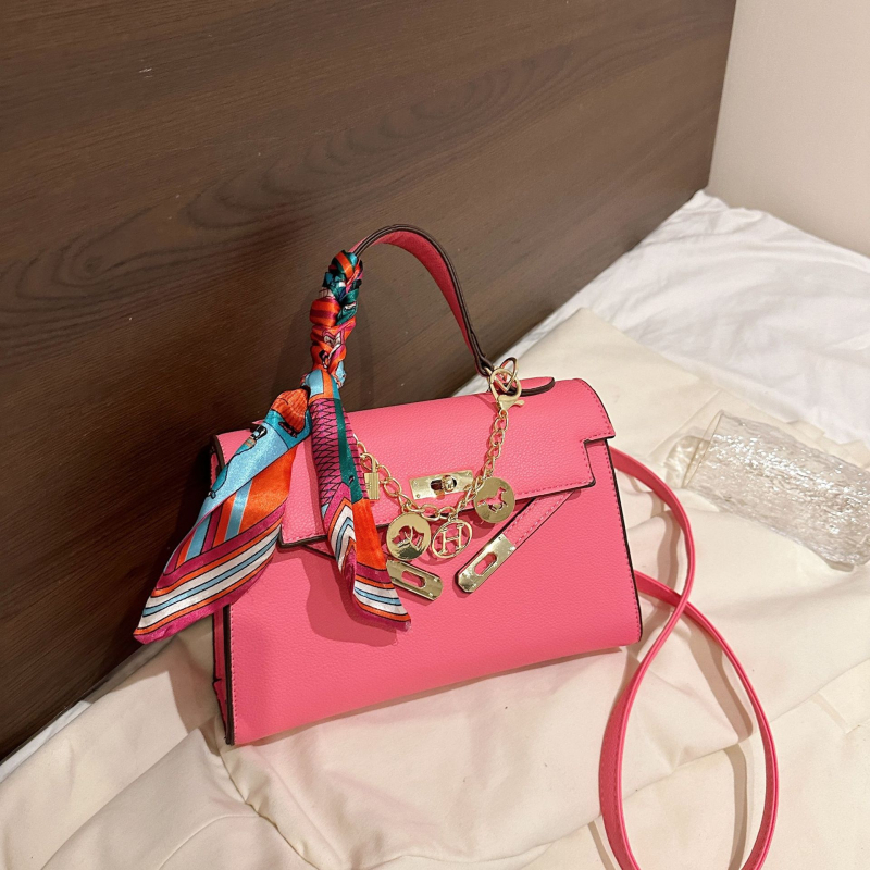 PU táska zárózárral, vízszintes négyszög alakú, belső telefontartó zseb, béleletlen, városi minimalist stílus