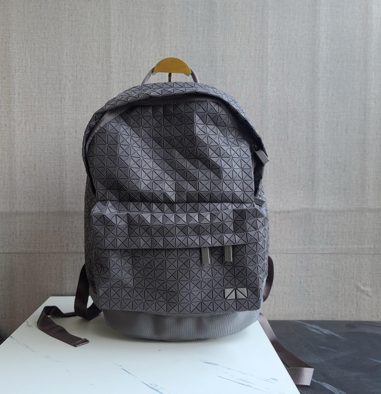 BAOBAO silikónový ruksak, geometrické prešívanie, unisex, vhodný pre 14-palcový notebook, objem do 20 L, mestský minimalistický štýl