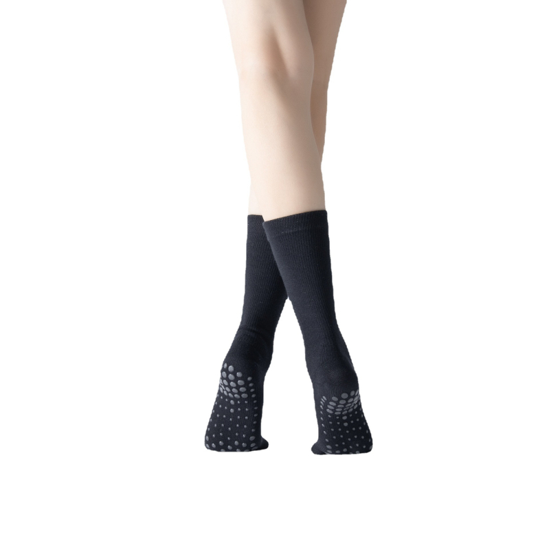 Petoprstne joga čarape srednje dužine, mikro pritiskom, protuklizne, antibakterijske, upijaju znoj, deodorirajuće, za jogu, pilates i ples po podlozi; pamuk 80–90%