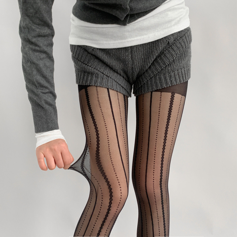 Csíkos mintázatú harisnyanadrág, 15D, Core-spun Silk (80–90% poliészter), lélegző, nedvességelvezető, formázó, minden évszakra