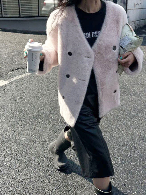 Kožušuch z umelej kožušiny, japonsko-kórejský voľný štýl, V-krk, dlhé rukávy, hlavná tkanina: umelej kožušiny, obsah tkaniny ≥95%