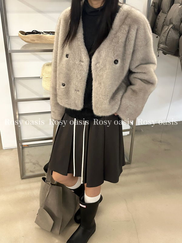 Kožušuch z umelej kožušiny, japonsko-kórejský voľný štýl, V-krk, dlhé rukávy, hlavná tkanina: umelej kožušiny, obsah tkaniny ≥95%