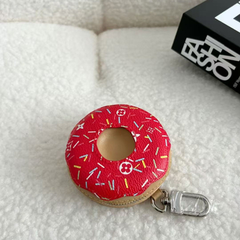 Κρεμαστό για τσάντα με μοτίβο ντόνατ από γνήσιο δέρμα – χαρακτική, φυσικό στυλ, φθινοπωρινή έκδοση 2025