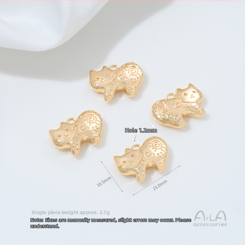 Μενταγιόν – προστασία χρωμάτων 14K χρυσού, κράμα με επικάλυψη ασημί/χρυσό, μοτίβο γάτας, αυθεντικός σχεδιασμός, Φθινόπωρο 2025