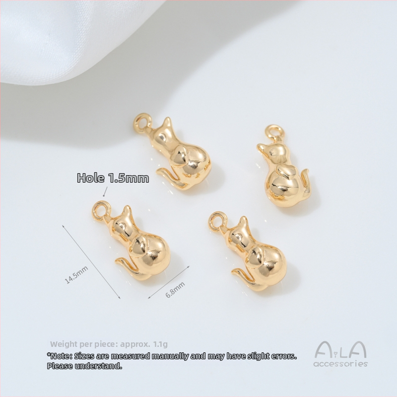 Μενταγιόν – προστασία χρωμάτων 14K χρυσού, κράμα με επικάλυψη ασημί/χρυσό, μοτίβο γάτας, αυθεντικός σχεδιασμός, Φθινόπωρο 2025