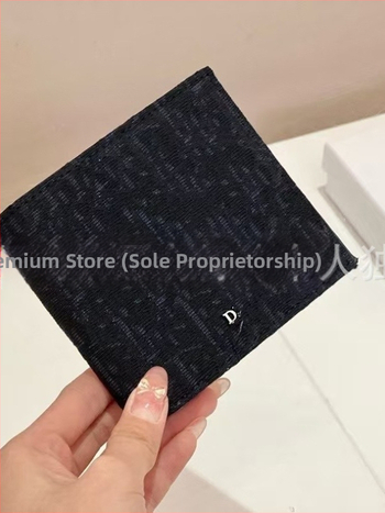 D-brand valódi bőrből készült kártyatartó, rövid modell, gyémántvarrás, kopásálló