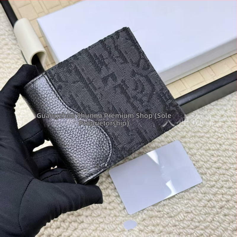 D-brand valódi bőrből készült kártyatartó, rövid modell, gyémántvarrás, kopásálló