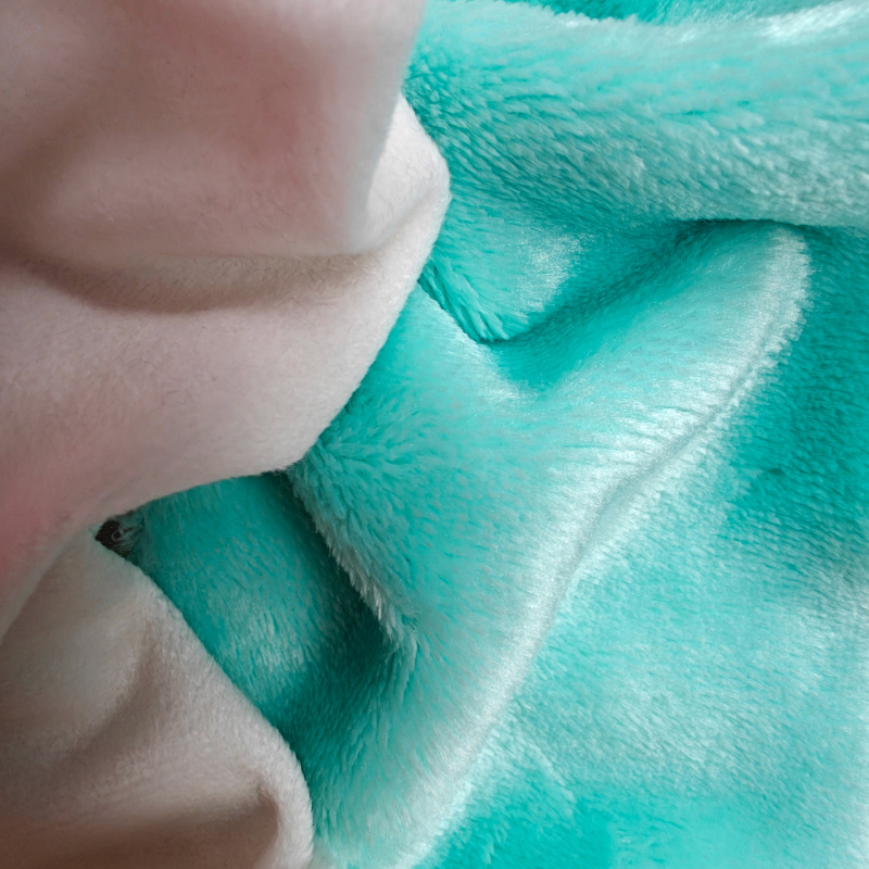 Pătură de flanel, culoare uni, fibră poliesterică, 300–500 g, potrivită pentru canapea și pat, pentru toate anotimpurile, stil modern minimalist