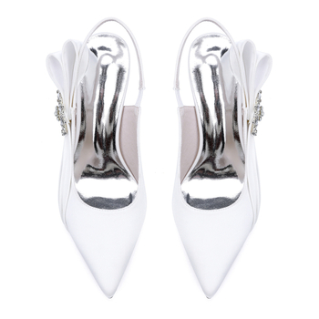 Svadobné topánky s ostrým nosom, saténový vršok, výška podpätku 6–8 cm, tenký podpätok, elastický remienok