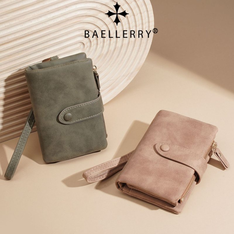 Baellerry Női pénztárca — PU bőr, 2 hajtásos kialakítás, több kártyahely (Baellerry; PU bőr; 2 hajtásos kialakítás; több kártyahely; kopásálló)