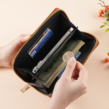 Portofel feminin din PU, textură piele granule (pebbled), capacitate mare, extensie, căptușală din piele sintetică, primăvara 2025