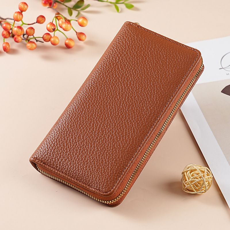 Portofel feminin din PU, textură piele granule (pebbled), capacitate mare, extensie, căptușală din piele sintetică, primăvara 2025