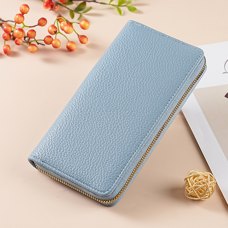 Portofel feminin din PU, textură piele granule (pebbled), capacitate mare, extensie, căptușală din piele sintetică, primăvara 2025