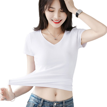 Γυναικεία βαμβακερή T‑shirt με V-λαιμό και κοντά μανίκια – κύριο ύφασμα 91–99% βαμβάκι, ελαστάν κάτω από 10%