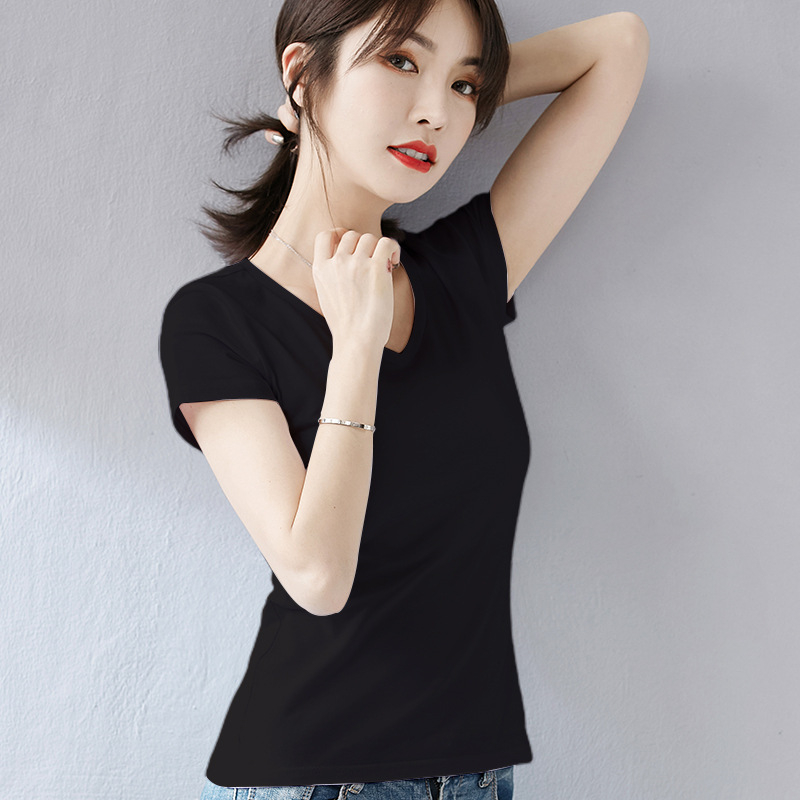 Γυναικεία βαμβακερή T‑shirt με V-λαιμό και κοντά μανίκια – κύριο ύφασμα 91–99% βαμβάκι, ελαστάν κάτω από 10%