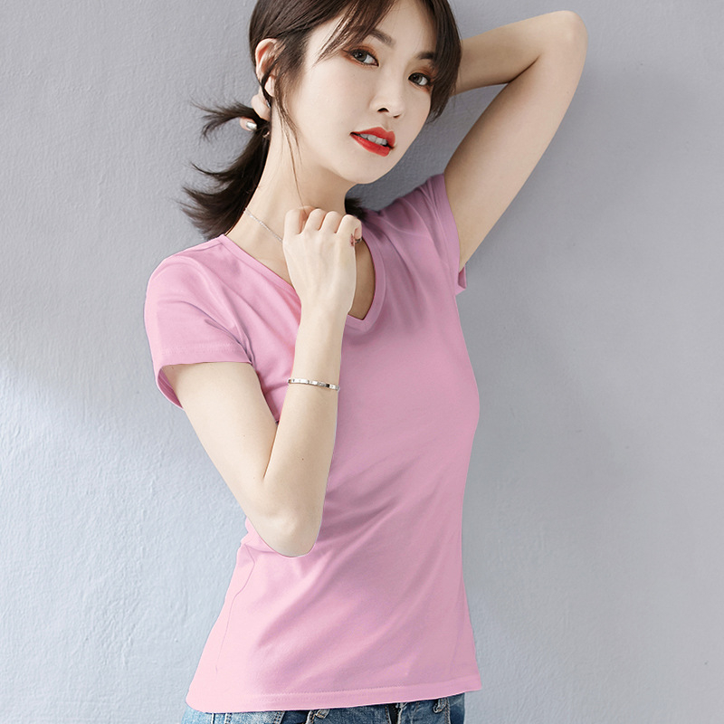 Γυναικεία βαμβακερή T‑shirt με V-λαιμό και κοντά μανίκια – κύριο ύφασμα 91–99% βαμβάκι, ελαστάν κάτω από 10%