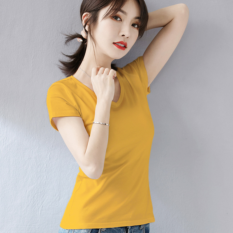 Γυναικεία βαμβακερή T‑shirt με V-λαιμό και κοντά μανίκια – κύριο ύφασμα 91–99% βαμβάκι, ελαστάν κάτω από 10%