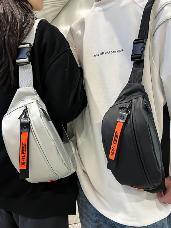 Ανδρική τσάντα crossbody από τη Dicarlo, αστικός μινιμαλισμός, υλικό υψηλής ποιότητας φιλμ, επένδυση πολυεστέρα