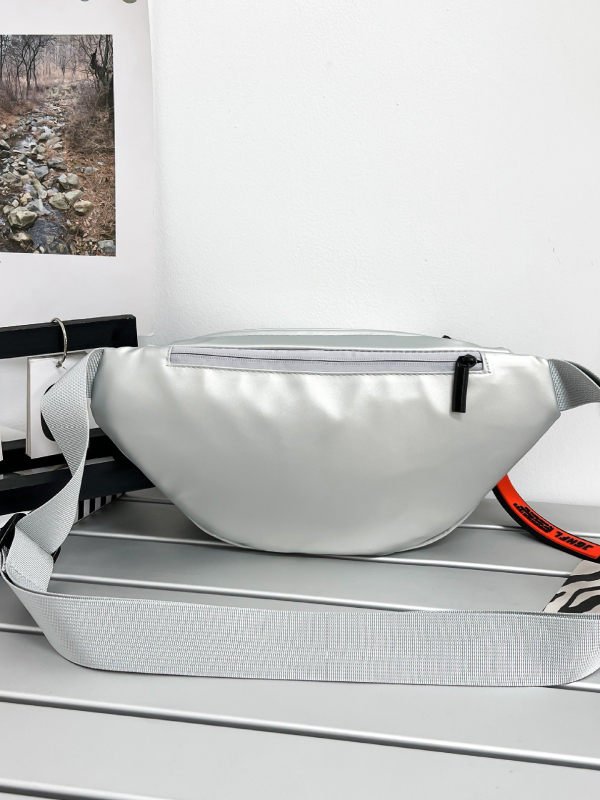 Ανδρική τσάντα crossbody από τη Dicarlo, αστικός μινιμαλισμός, υλικό υψηλής ποιότητας φιλμ, επένδυση πολυεστέρα